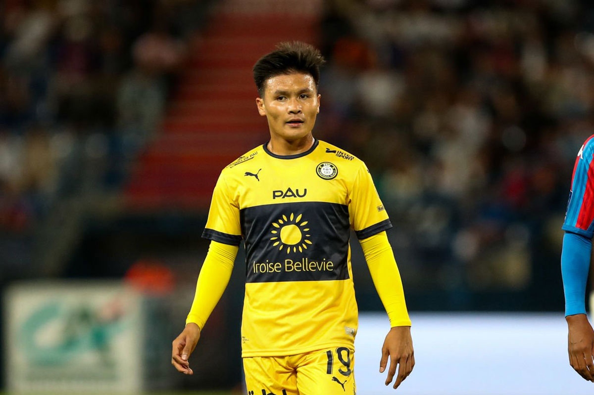 HLV Pau FC cân nhắc trao cơ hội cho Quang Hải sau khi xem ĐT Việt Nam thi đấu